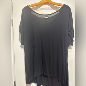 LNA Classic Black Short Sleeve hi/lo Tee
